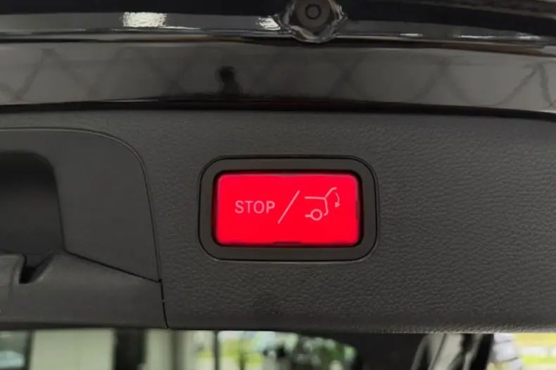 Mercedes-Benz GLC 200 din 2022 cu 87.242 km - oferta MER170469 - foto 22