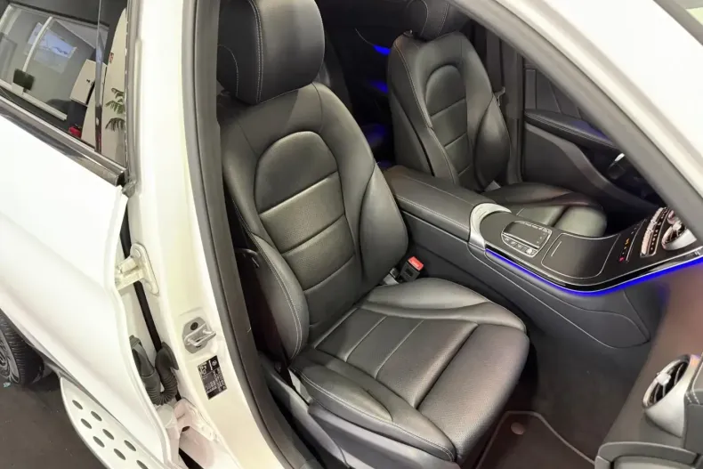 Mercedes-Benz GLC 200 din 2021 cu 87.847 km - oferta MER170470 - foto 29