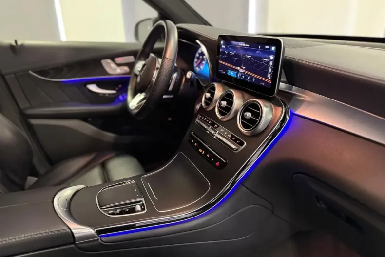 Mercedes-Benz GLC 200 din 2021 cu 87.847 km - oferta MER170470 - foto 30