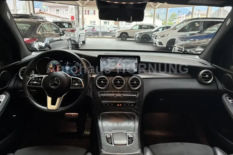 Mercedes-Benz GLC 200 din 2022 cu 30.515 km - oferta MER170471 - foto 21