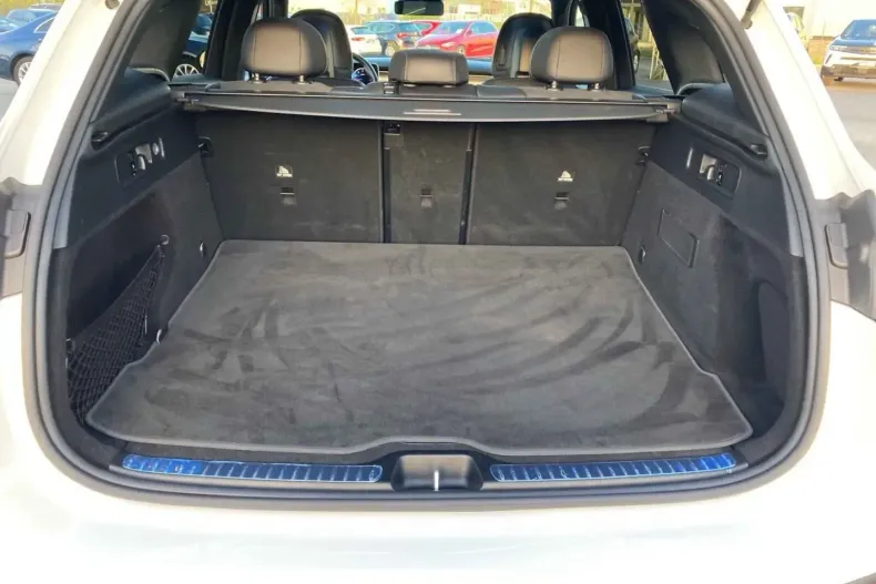 Mercedes-Benz GLC 200 din 2022 cu 61.990 km - oferta MER170472 - foto 7