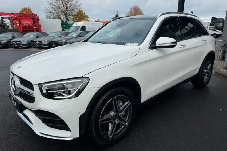 Mercedes-Benz GLC 200 din 2022 cu 52.700 km - oferta MER170473 - foto 1