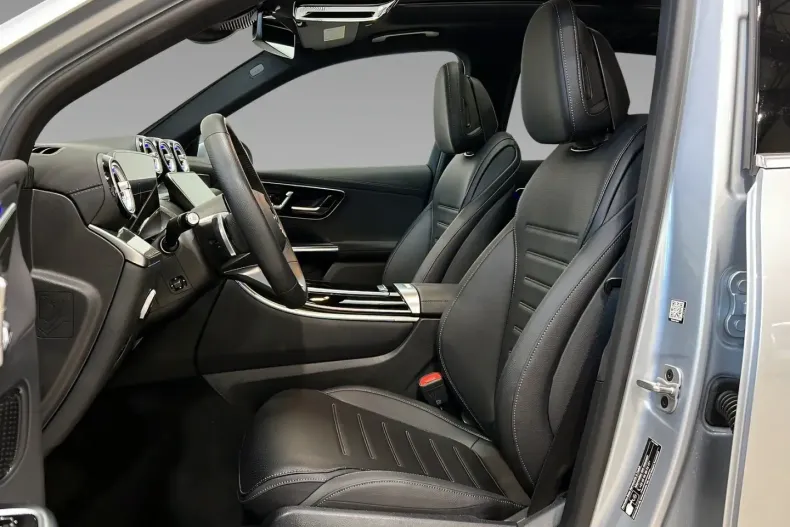 Mercedes-Benz GLC 200 din 2024 cu 16.674 km - oferta MER170474 - foto 9