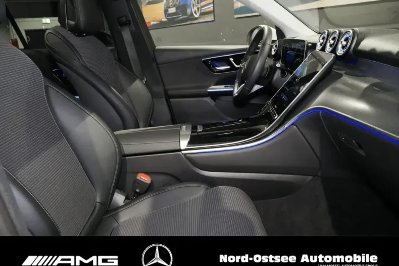 Mercedes-Benz GLC 200 din 2024 cu 13.083 km - oferta MER170477 - foto 9