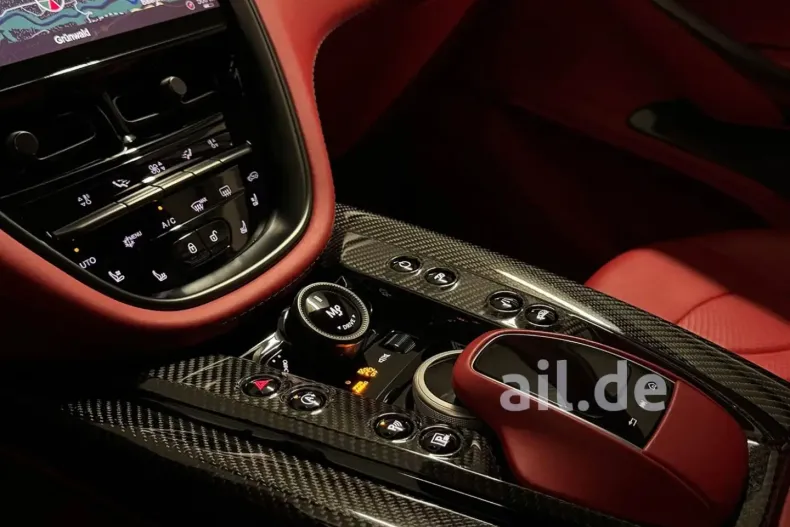 Aston Martin DBX din 2022 cu 50.980 km - oferta AST170479 - foto 8