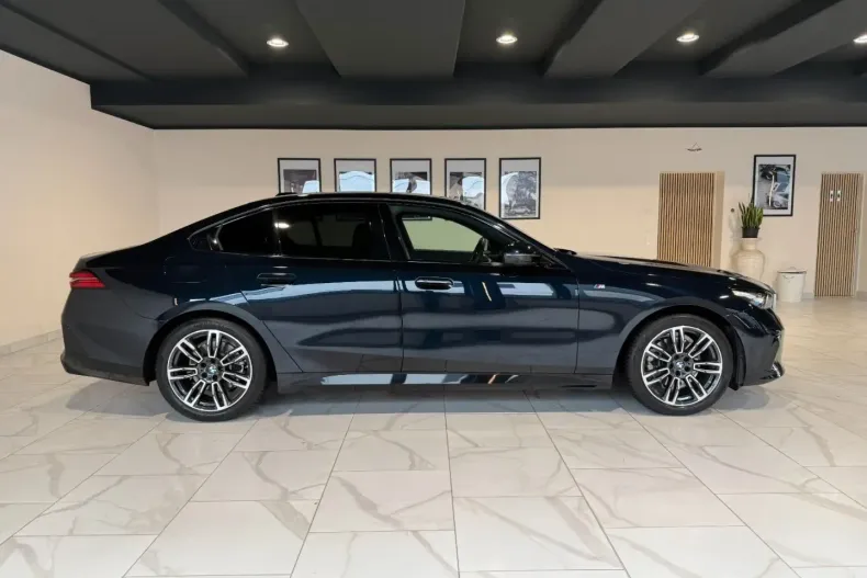 BMW 520 din 2025 cu 28.000 km - oferta BMW170484 - foto 8