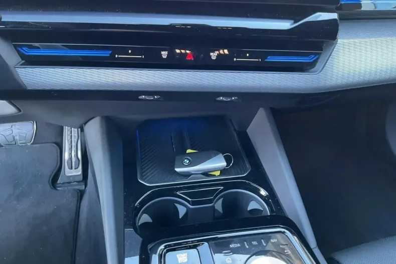 BMW 520 din 2025 cu 14.700 km - oferta BMW170487 - foto 11