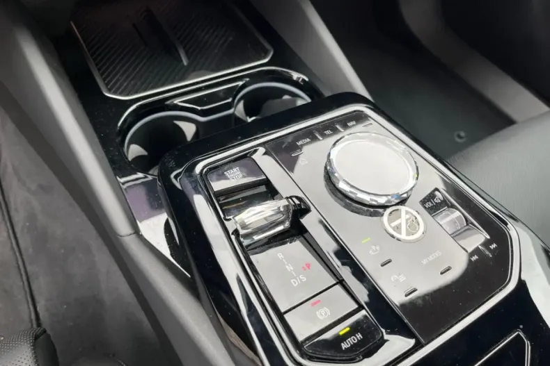 BMW 520 din 2024 cu 26.867 km - oferta BMW170490 - foto 12