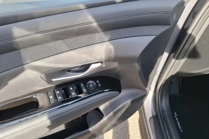 Hyundai TUCSON din 2024 cu 12.800 km - oferta HYU170492 - foto 10