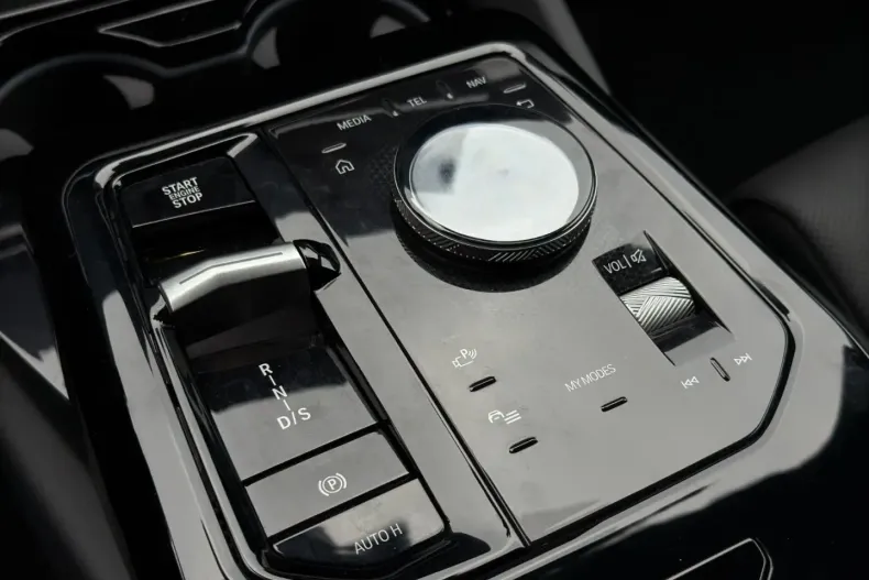 BMW 520 din 2024 cu 10.081 km - oferta BMW170495 - foto 15