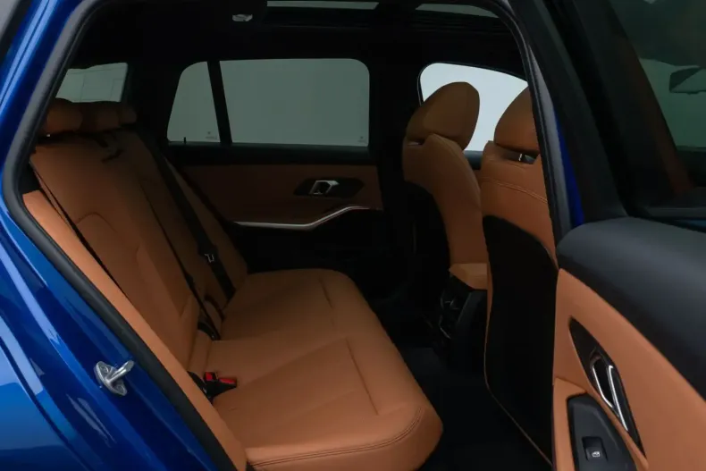 BMW 330 din 2024 cu 16.847 km - oferta BMW170496 - foto 27