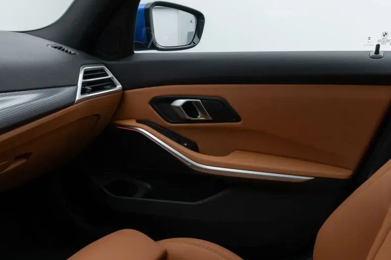 BMW 330 din 2024 cu 16.847 km - oferta BMW170496 - foto 35