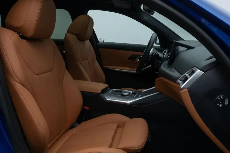 BMW 330 din 2024 cu 16.847 km - oferta BMW170496 - foto 38