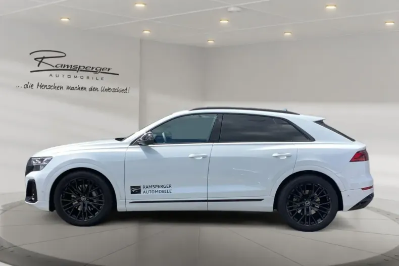 Audi Q8 din 2024 cu 12.400 km - oferta AUD170500 - foto 3