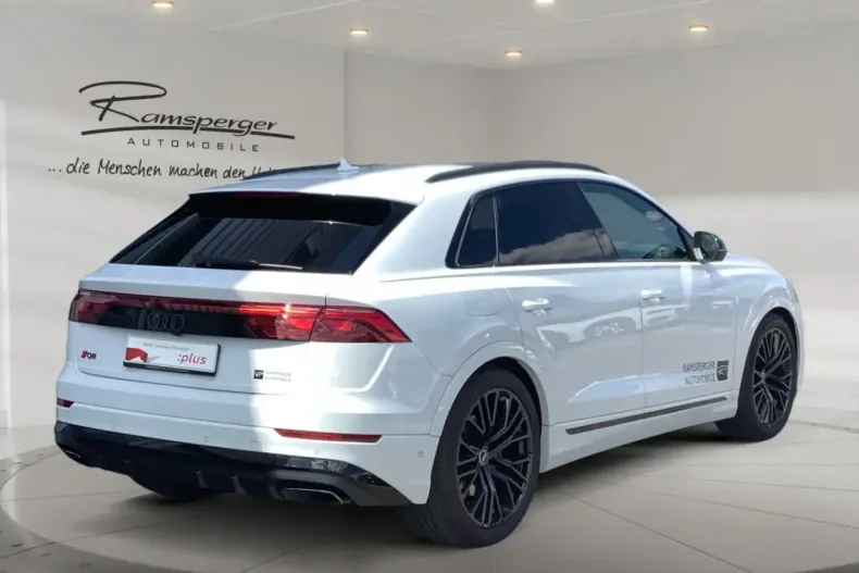 Audi Q8 din 2024 cu 12.400 km - oferta AUD170500 - foto 5