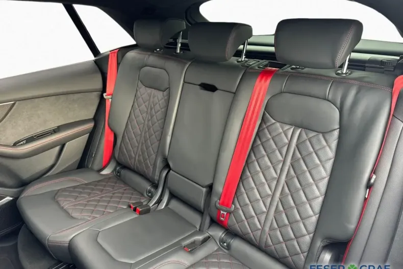 Audi Q8 din 2025 cu 11.800 km - oferta AUD170501 - foto 12