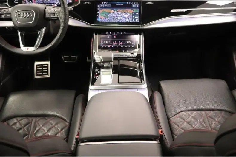 Audi Q8 din 2025 cu 16.041 km - oferta AUD170503 - foto 13