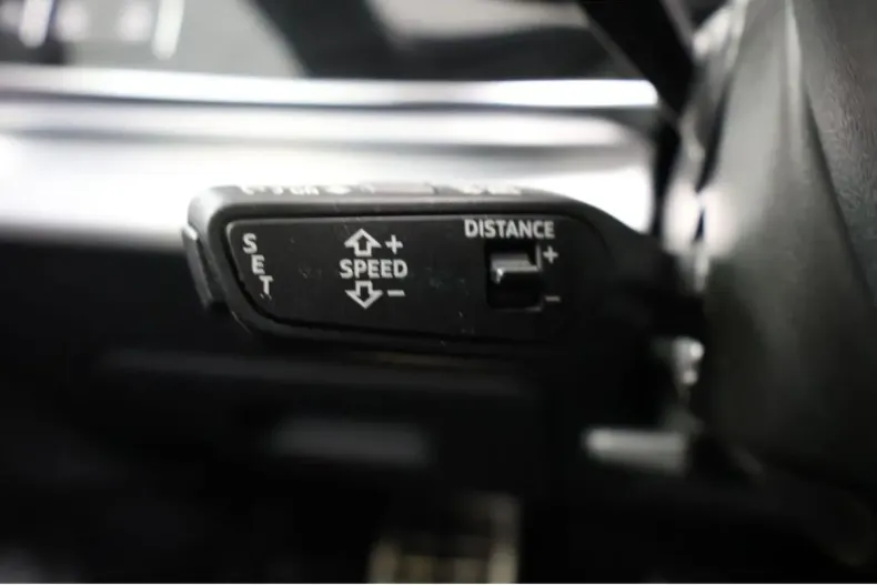 Audi Q8 din 2025 cu 16.041 km - oferta AUD170503 - foto 18