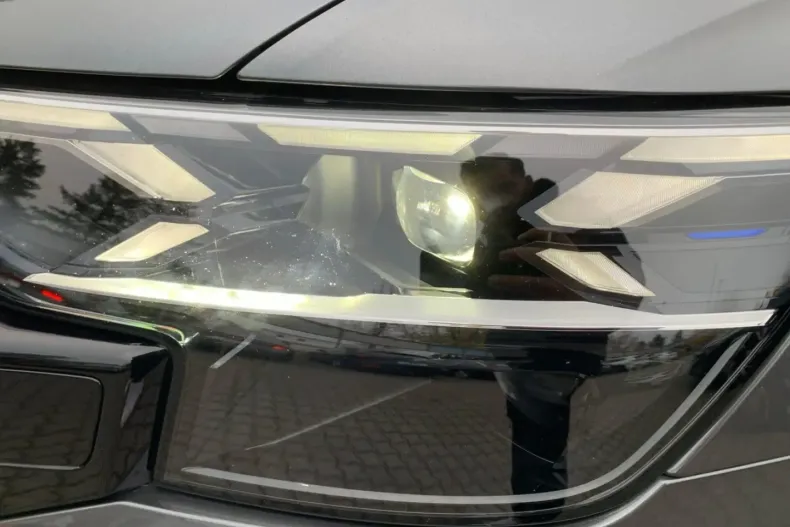 Audi Q8 din 2025 cu 34.600 km - oferta AUD170505 - foto 5