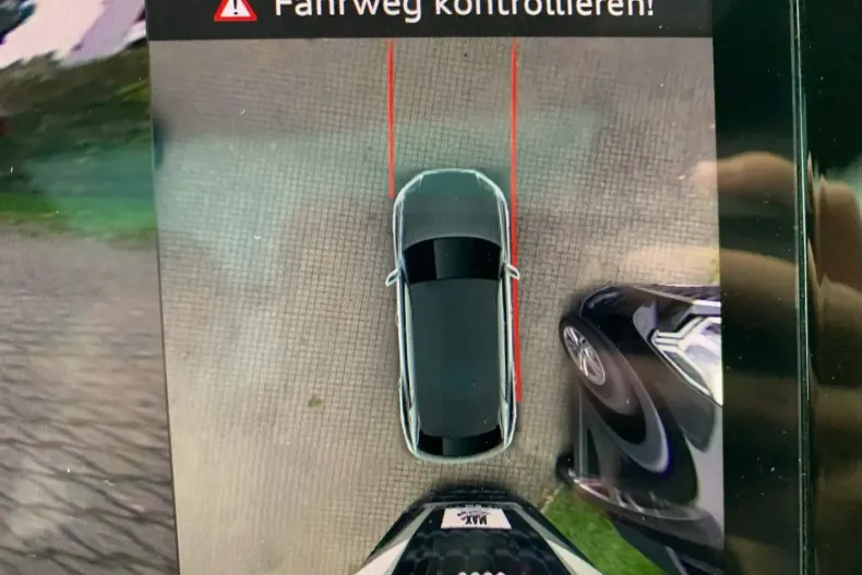 Audi Q8 din 2025 cu 34.600 km - oferta AUD170505 - foto 14