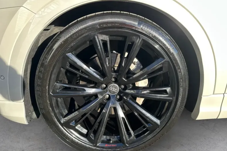 Audi Q8 din 2025 cu 30.700 km - oferta AUD170506 - foto 6