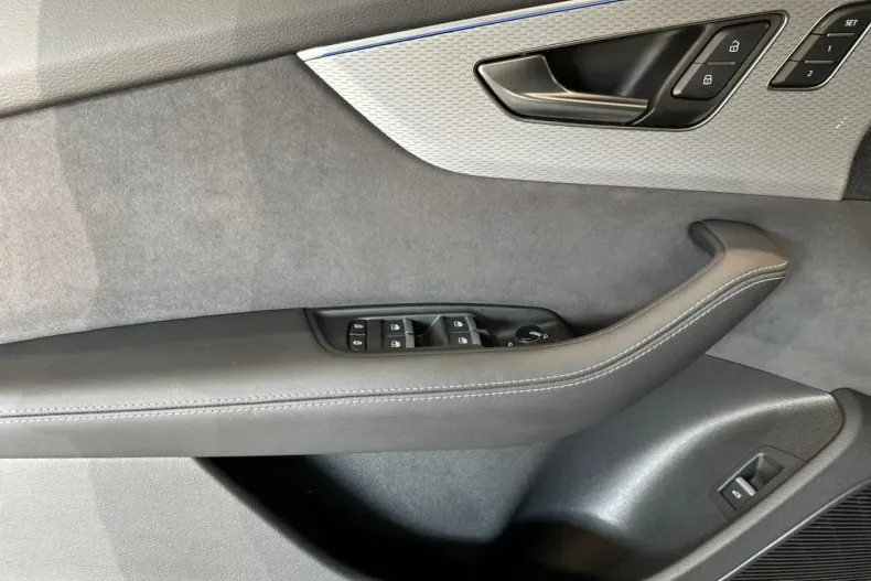 Audi Q8 din 2024 cu 29.200 km - oferta AUD170507 - foto 7