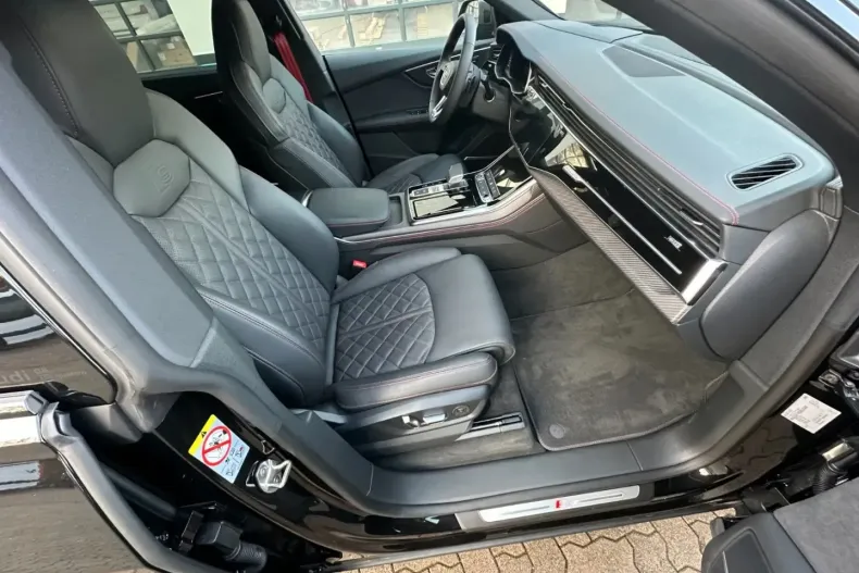 Audi Q8 din 2025 cu 15.500 km - oferta AUD170508 - foto 13