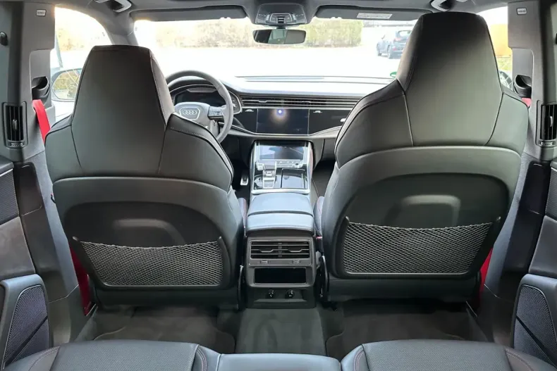 Audi Q8 din 2025 cu 15.500 km - oferta AUD170508 - foto 17