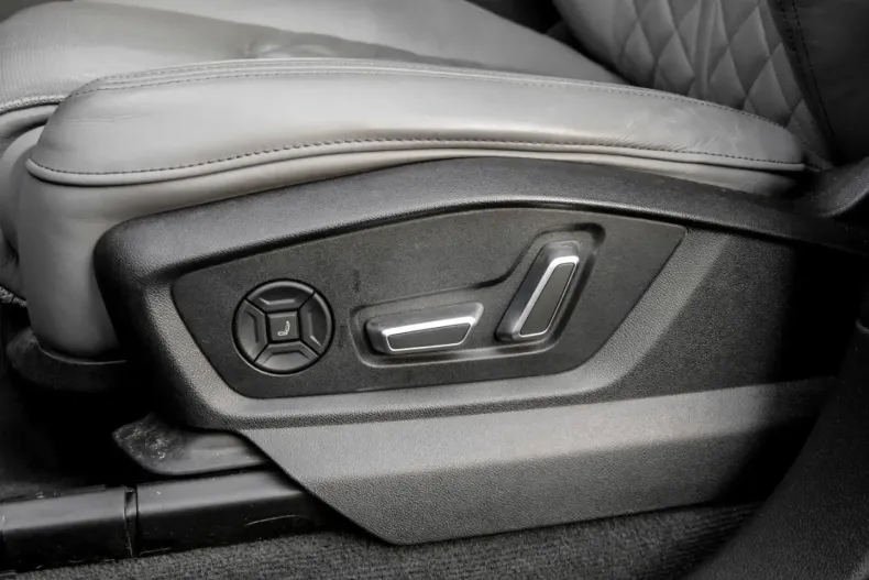 Audi Q8 din 2023 cu 81.485 km - oferta AUD170510 - foto 14