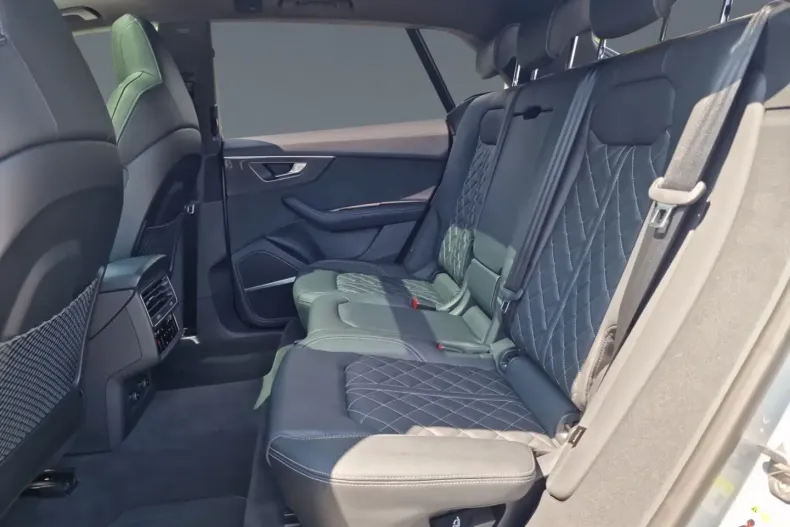 Audi Q8 din 2022 cu 58.766 km - oferta AUD170513 - foto 13