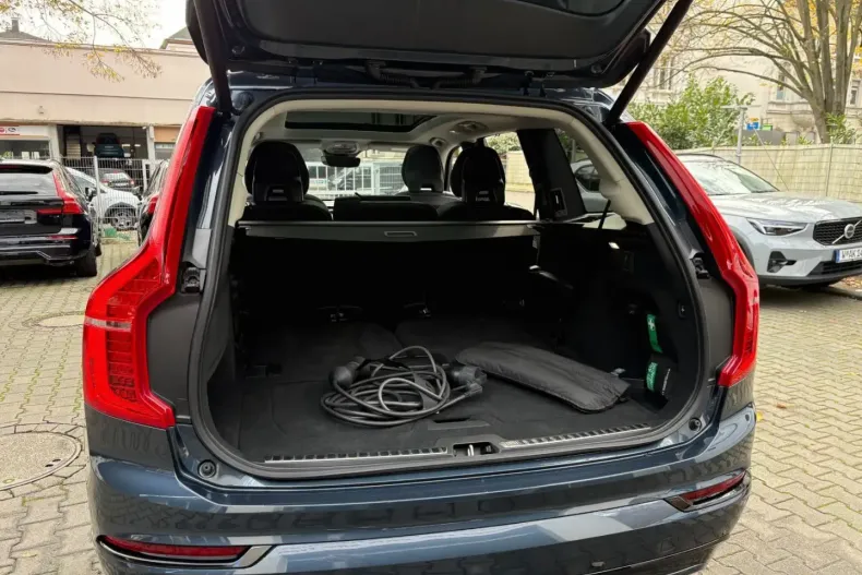 Volvo XC90 din 2023 cu 55.984 km - oferta VOL170514 - foto 10