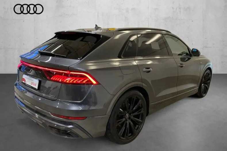 Audi Q8 din 2022 cu 65.213 km - oferta AUD170515 - foto 3