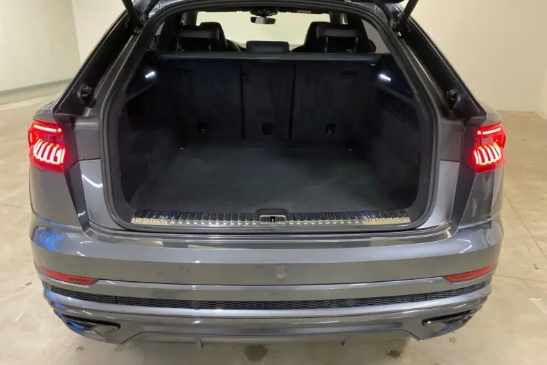 Audi Q8 din 2022 cu 65.213 km - oferta AUD170515 - foto 7