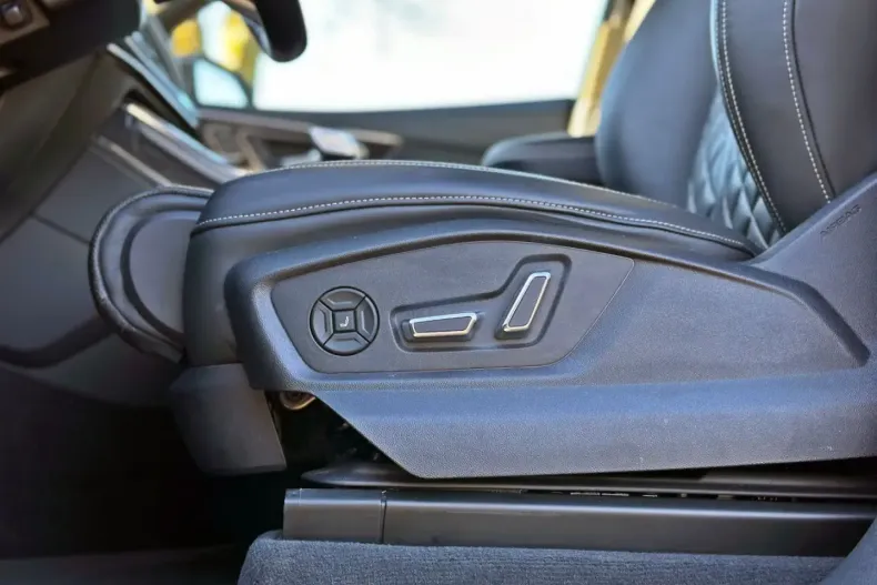 Audi Q8 din 2022 cu 61.690 km - oferta AUD170516 - foto 14