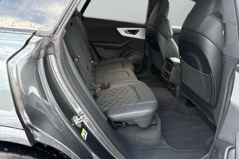 Audi Q8 din 2022 cu 61.273 km - oferta AUD170521 - foto 12