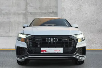 Audi Q8 din 2023 - oferta AUD170522