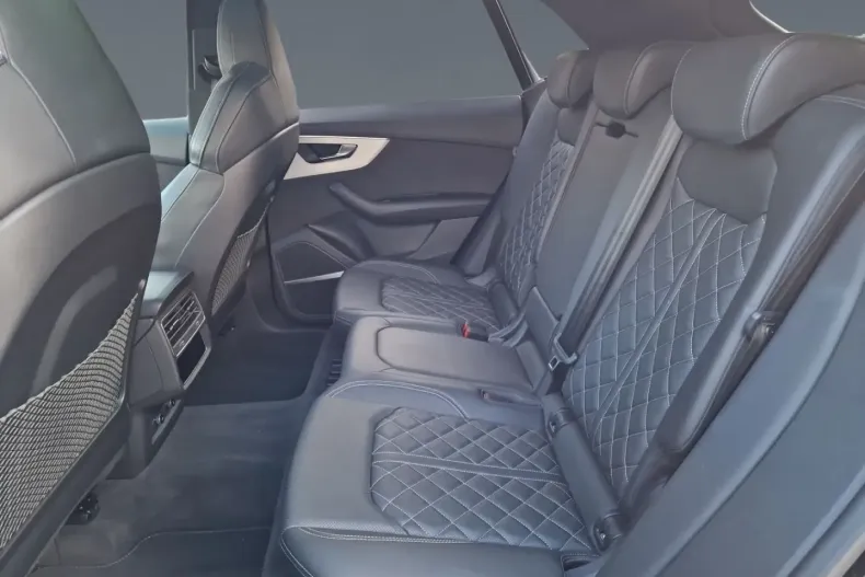 Audi Q8 din 2022 cu 88.101 km - oferta AUD170527 - foto 14