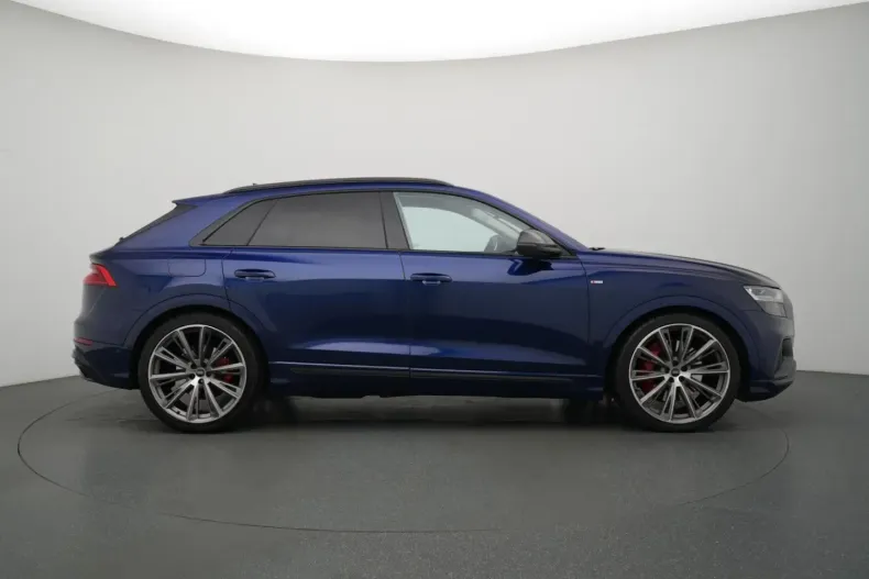 Audi Q8 din 2022 cu 68.031 km - oferta AUD170532 - foto 1