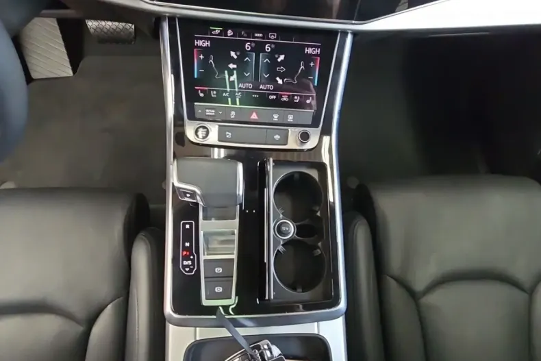 Audi Q8 din 2022 cu 38.600 km - oferta AUD170535 - foto 16