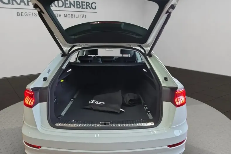 Audi Q8 din 2022 cu 38.600 km - oferta AUD170535 - foto 19