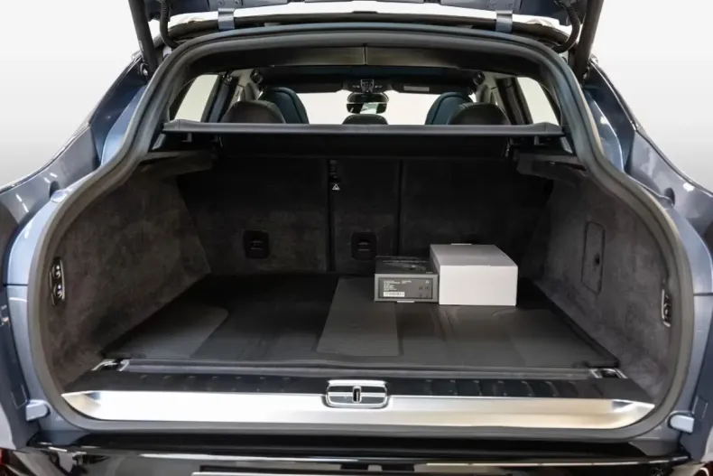 Aston Martin DBX din 2024 cu 9.970 km - oferta AST170537 - foto 10