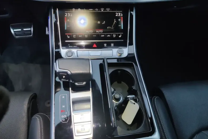 Audi Q8 din 2023 cu 66.400 km - oferta AUD170540 - foto 7