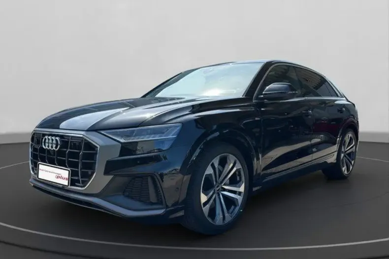 Audi Q8 din 2022 cu 70.110 km - oferta AUD170542 - foto 1