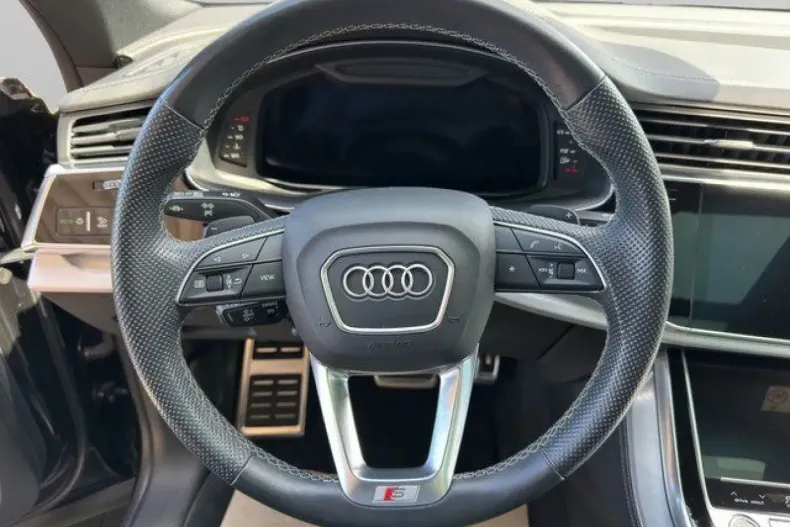 Audi Q8 din 2022 cu 70.110 km - oferta AUD170542 - foto 13