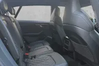 Audi Q8 din 2022 cu 43.189 km - oferta AUD170544 - foto 13