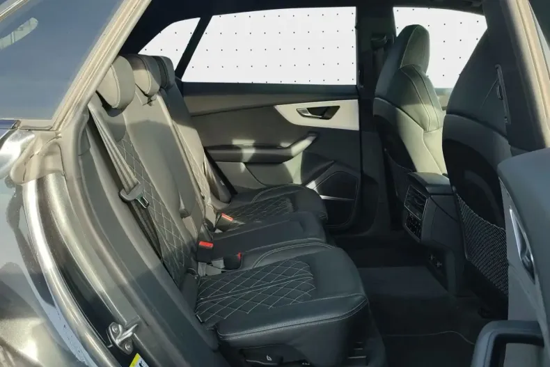 Audi Q8 din 2022 cu 65.204 km - oferta AUD170546 - foto 15