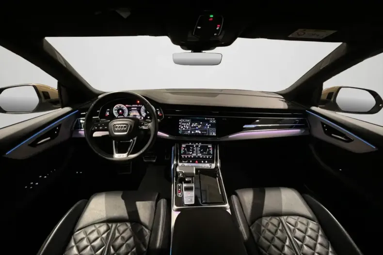 Audi Q8 din 2022 cu 47.320 km - oferta AUD170549 - foto 3