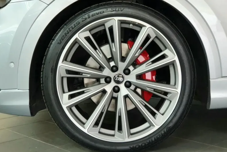 Audi Q8 din 2022 cu 55.680 km - oferta AUD170550 - foto 6