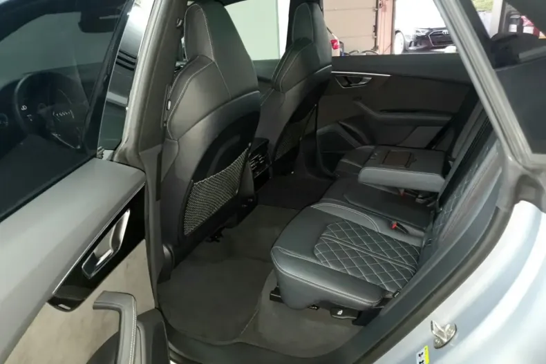 Audi Q8 din 2022 cu 55.680 km - oferta AUD170550 - foto 9