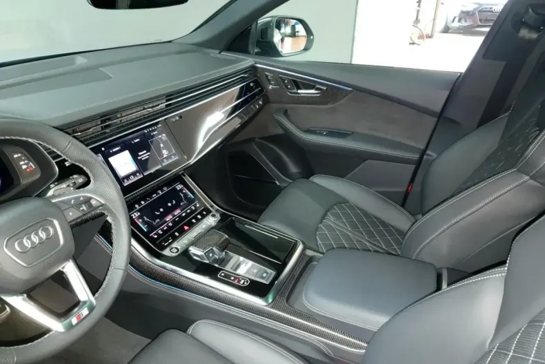 Audi Q8 din 2022 cu 55.680 km - oferta AUD170550 - foto 15